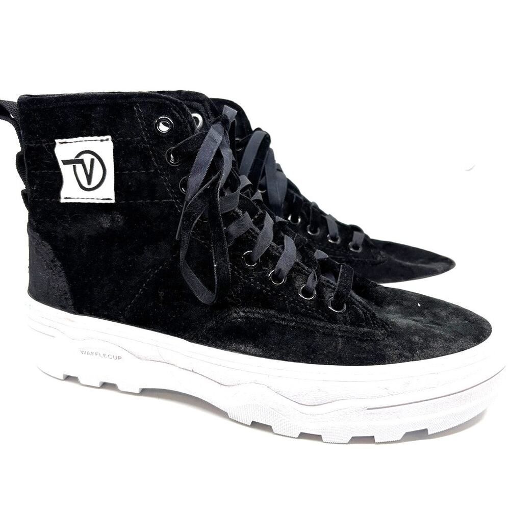 NWOB VANS Ultracush Waffle Cup Lug Sole Black Crushed Velvet Hi-Top W 8.5